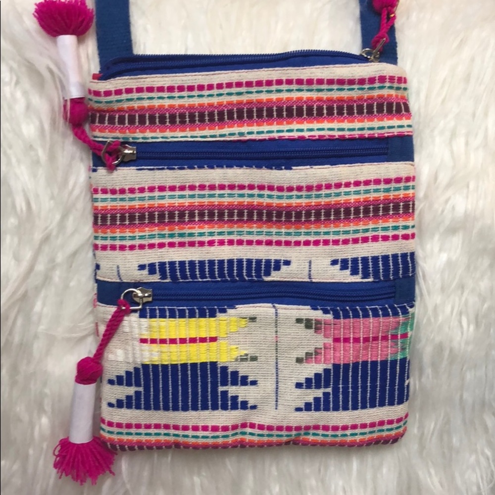 Purses - Picture 4 of 6